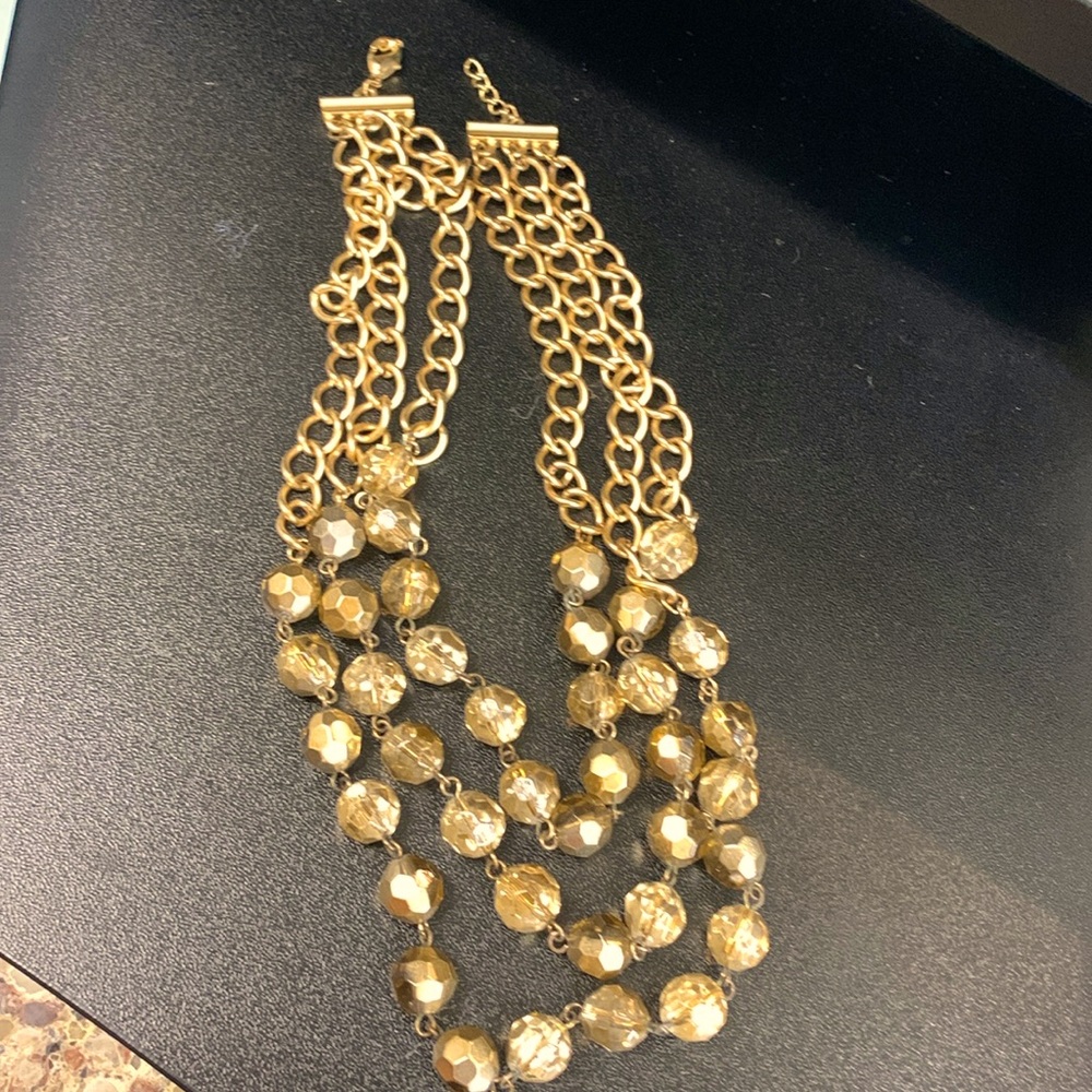 Necklace sparkly triple layer beaded